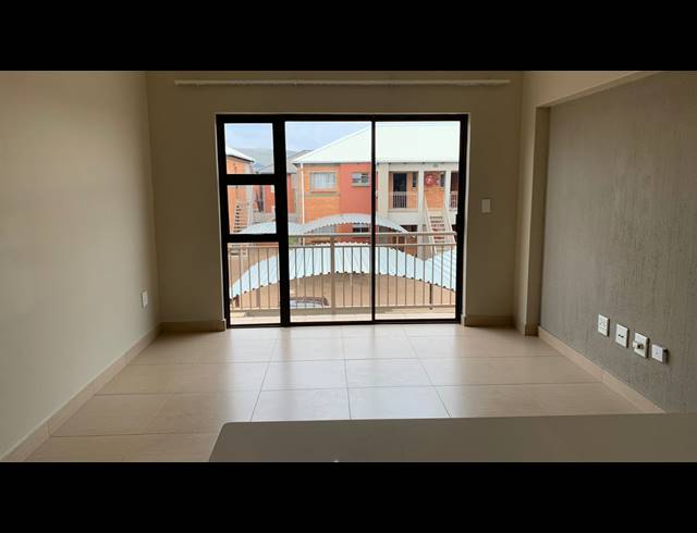 2 BEDROOM APARTMENT FOR SALE IN ANDEON